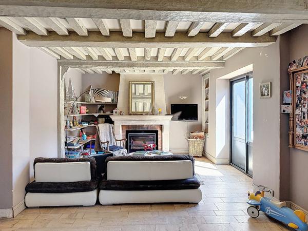Centre-ville, 190m² - 6 chambres avec jardin