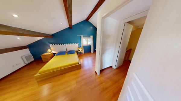 Secteur Les Avenières Veyrins Thuellin, Maison sur parcelle arborée et grand sous sol