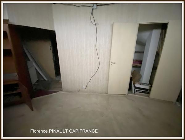 Local/bureau à vendre LOURDES (65)