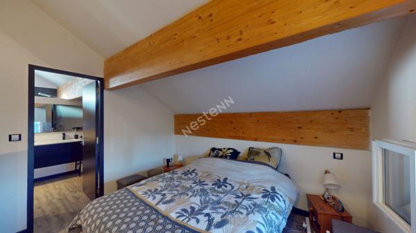 Maison familiale 226m2 avec piscine ? 6 chambres entre LONS-LE-SAUNIER et LOUHANS et ses 157 arcades à 3 minutes de l'autoroute A39