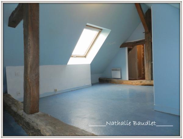 Saint-Georges-le-Fléchard (53480) Maison 5 pièces, cour, garage et terrain