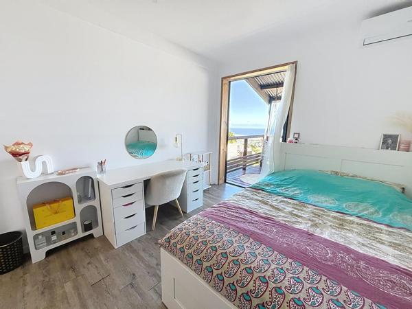Maison avec vue mer et jardin - Les Avirons