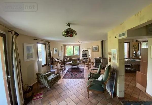Achat - Maison Soulaire-et-Bourg 49460 6 pièces 198 m 2 2247 m 2