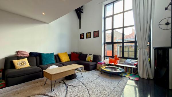 LOFT TRIPLEX 3 CHAMBRES + TERRASSE + 2 GARAGES – TOURCOING CENTRE