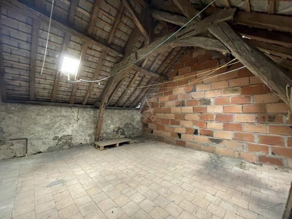 MAISON DE VILLE/ JARDIN/ GARAGE