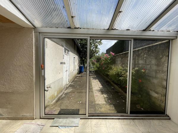 MAISON DE VILLE/ JARDIN/ GARAGE