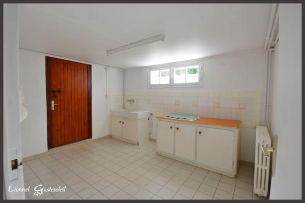 Maison familiale à vendre 4 chambres et garage sur la commune de Pineuilh (33)