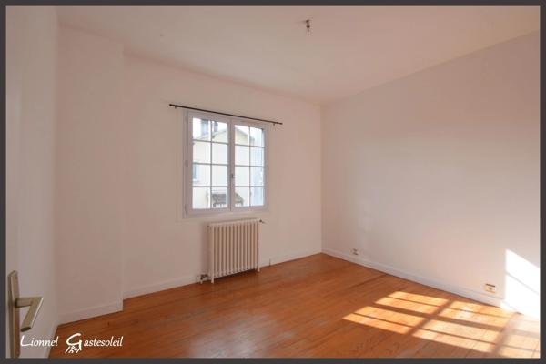 Maison familiale à vendre 4 chambres et garage sur la commune de Pineuilh (33)