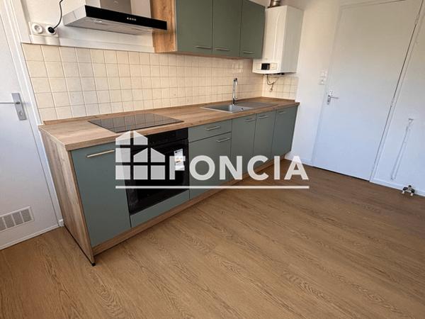 Location Appartement 4 pièces 73 m² - 8 RUE AUGUSTE RENOIR Pau 64000
