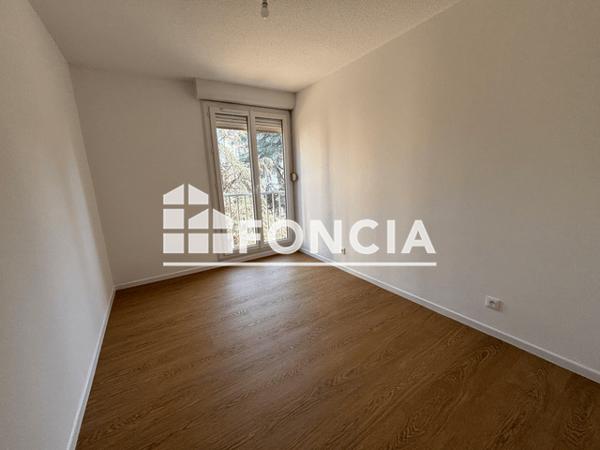 Location Appartement 4 pièces 73 m² - 8 RUE AUGUSTE RENOIR Pau 64000