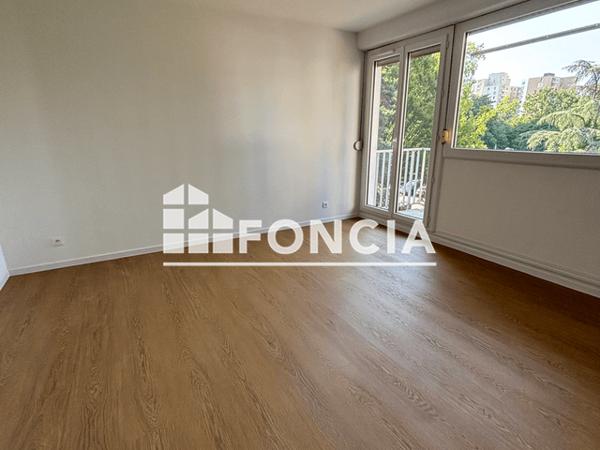 Location Appartement 4 pièces 73 m² - 8 RUE AUGUSTE RENOIR Pau 64000