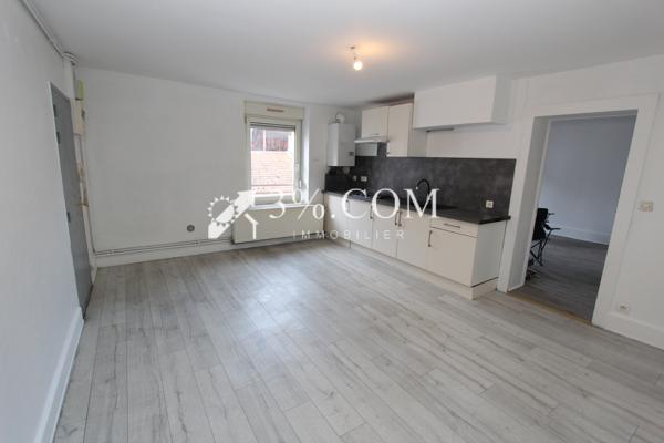 Appartement
                                                                                                                                                                                                                                                                                                                        3 pièce(s)                                                                                                                                                                                                          2 chambre(s)                                                                                                                                                                                                          73  m²