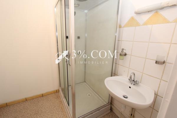 Appartement
                                                                                                                                                                                                                                                                                                                        3 pièce(s)                                                                                                                                                                                                          2 chambre(s)                                                                                                                                                                                                          73  m²