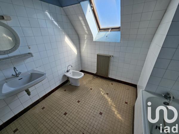 Immeuble à vendre 258 m² Guerlesquin