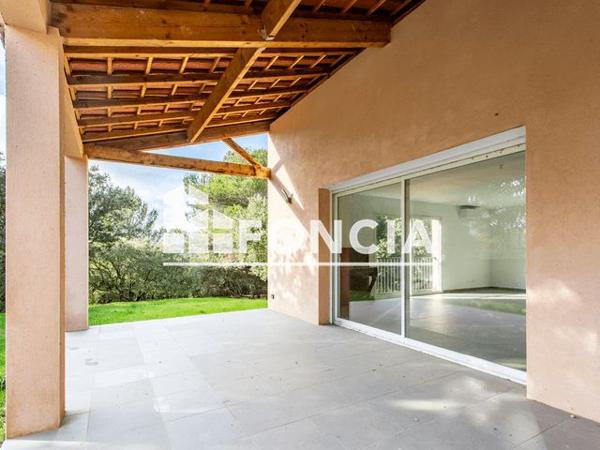 À vendre Maison 4 pièces 134.2 m² - Nîmes 30900