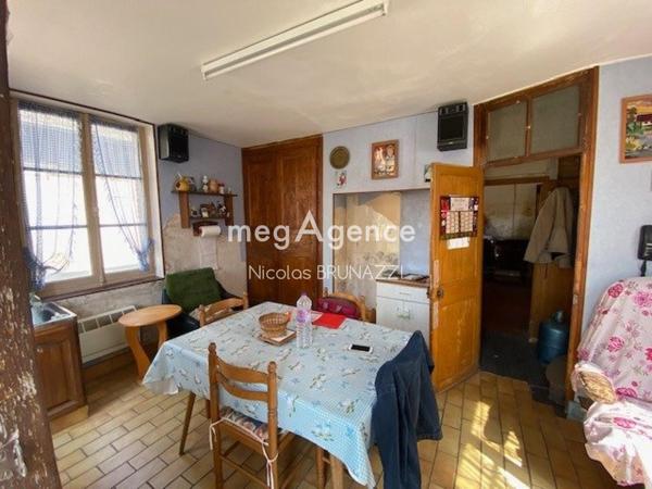 Maison à VIMOUTIERS, 61120 - 4 pièces 57m²