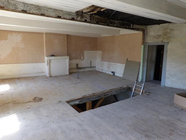 Maison à vendre 4 pièces GIAT (63)