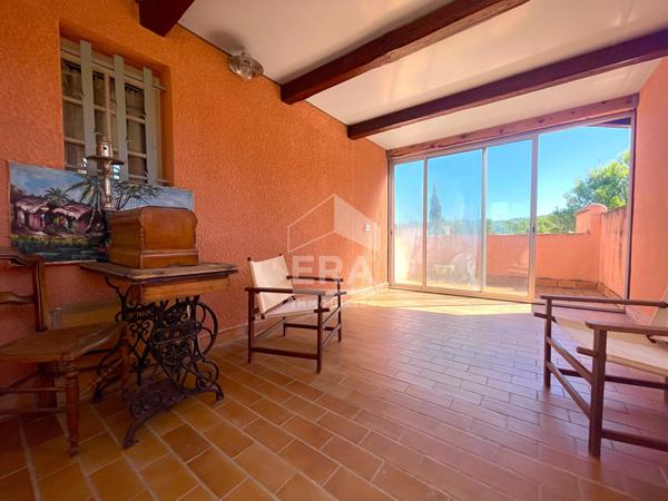 Maison familiale au calme, avec potentiel unique à Pernes