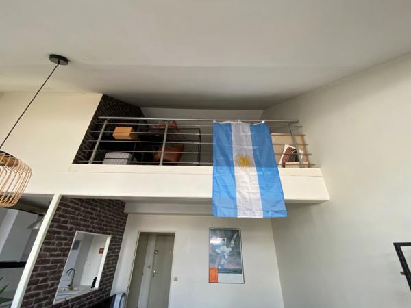 Duplex 2 pièces avec mezzanine, Place parking sécurisée Centre ANGERS (49)