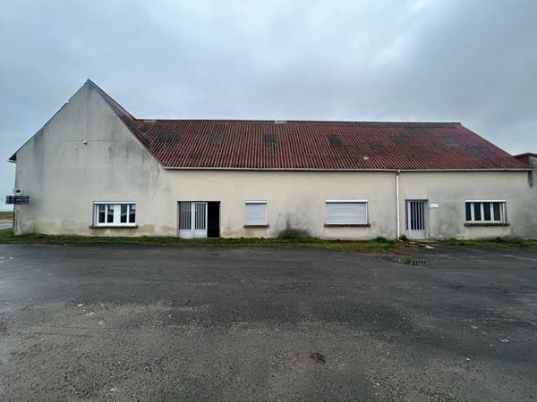 Entrepôt Boynes 250 m2