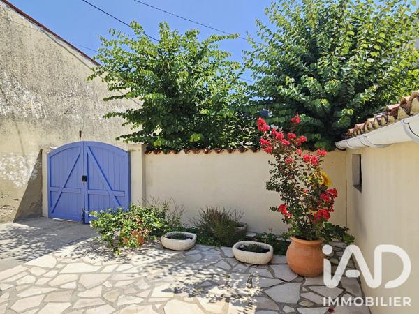 Maison à vendre 5 pièces 80 m² Saint-Jean-d'Angély