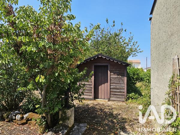 Maison à vendre 5 pièces 80 m² Saint-Jean-d'Angély