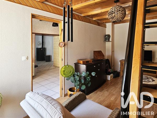 Maison à vendre 5 pièces 80 m² Saint-Jean-d'Angély