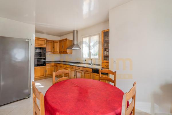 Le Raincy (93340) Le Raincy - Quartier Thiers - 3 chambres - Sous-sol total