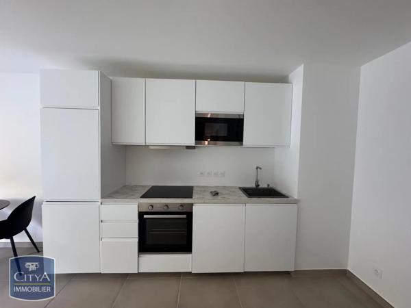 Appartement à louer 2 pièces 44.69m² Ornex (01210)