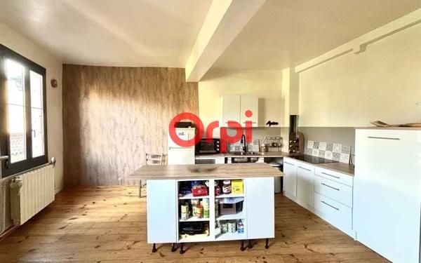 Maison à vendre    2 pièces •  Prades