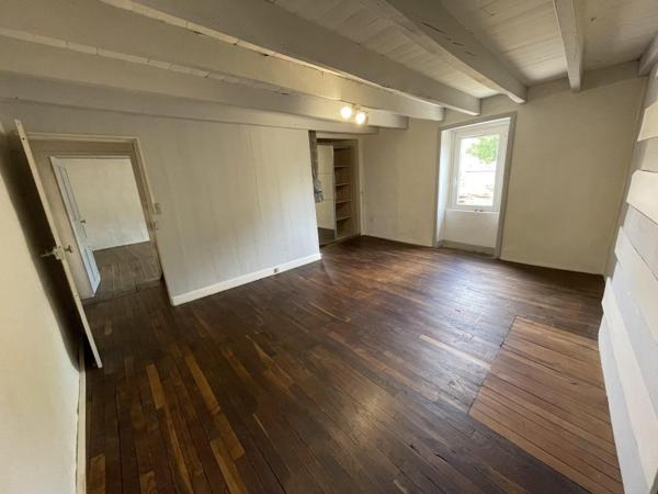 Vente / Maison en pierre