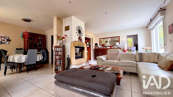 Maison à vendre 8 pièces 154 m² Mérignac