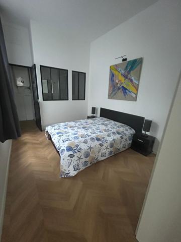 Appartement
                                                                                                                                                                                                                                                                                                                        2 pièce(s)                                                                                                                                                                                                          1 chambre(s)                                                                                                                                                                                                          40  m²