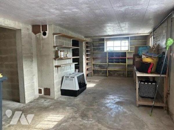 Maison à rénover sur sous-sol complet