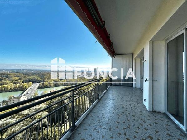 Location Appartement 3 pièces 85.16 m² - L'ESPLANADE Lyon 69004