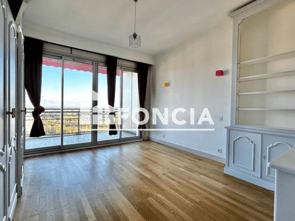 Location Appartement 3 pièces 85.16 m² - L'ESPLANADE Lyon 69004