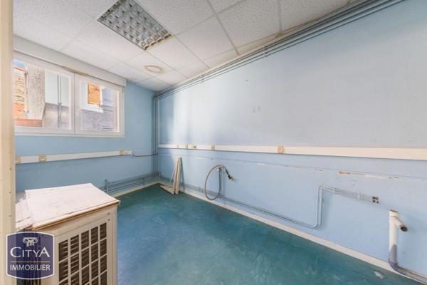 Immeuble à vendre 75.61m² Cébazat (63118)