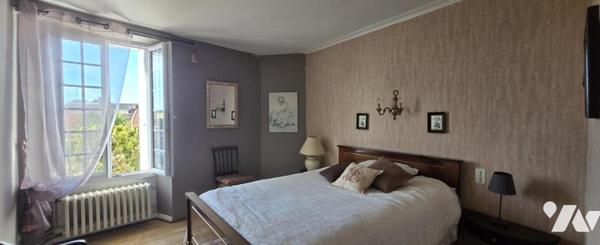 PORNIC CENTRE - Ville Haute. Maison 110 m². Potentiel 180 m².