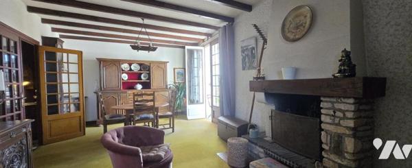 PORNIC CENTRE - Ville Haute. Maison 110 m². Potentiel 180 m².