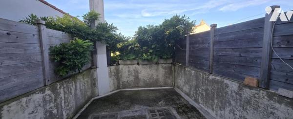 PORNIC CENTRE - Ville Haute. Maison 110 m². Potentiel 180 m².