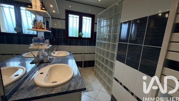 Maison à vendre 4 pièces 118 m² Saint-Nexans