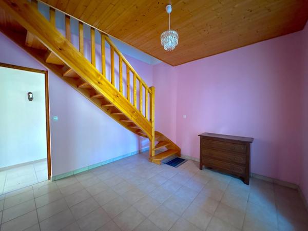 Maison à vendre 5 pièces 132m2 avec dépendances Proche de MONT DE MARSAN (40)