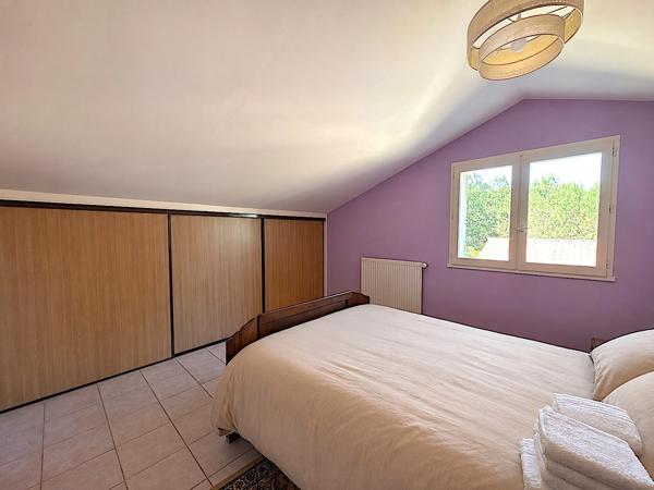 Maison à vendre 5 pièces 132m2 avec dépendances Proche de MONT DE MARSAN (40)