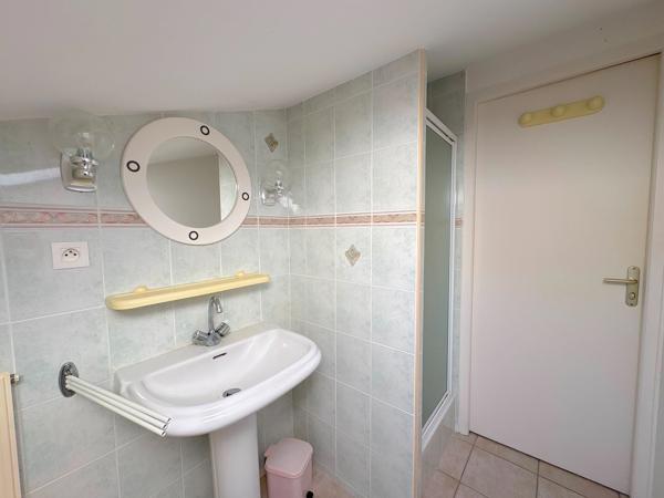 Maison à vendre 5 pièces 132m2 avec dépendances Proche de MONT DE MARSAN (40)