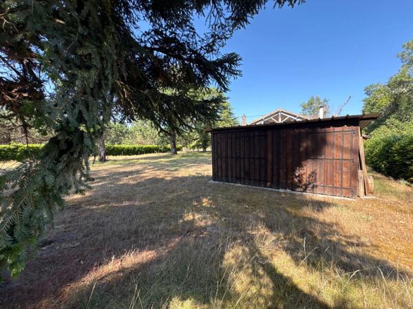 Maison à vendre 5 pièces 132m2 avec dépendances Proche de MONT DE MARSAN (40)