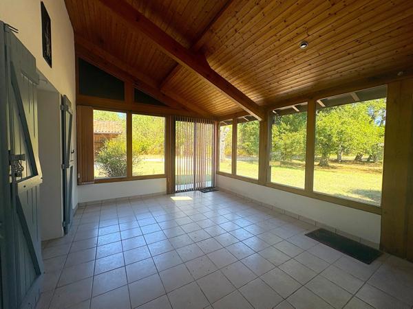 Maison à vendre 5 pièces 132m2 avec dépendances Proche de MONT DE MARSAN (40)
