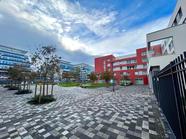 À VENDRE - LOCAUX COMMERCIAUX - 175 M2 - LILLE