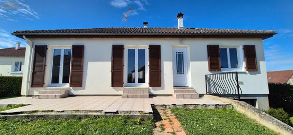 Location - Maison La Ferté-Bernard 72400 4 pièces 93 m 2 603 m 2