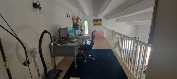 GARD. 30.NIMES. La Cigale. Belle maison de 119 m2 sur terrain arboré de 1250 m² avec piscine quartier Cigale