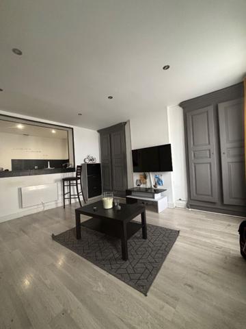 Appartement T2 meublé à louer en rez-de-chaussée à Louvroil